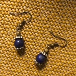 Hook earrings with blue stone
